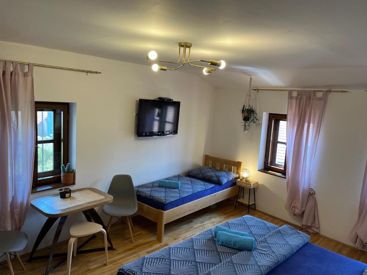 New Fajka Otel Mikulov Dış mekan fotoğraf